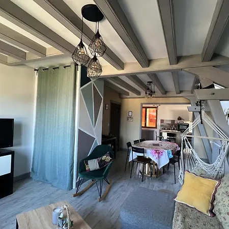 Reflets De Montagnes 公寓 尚贝里